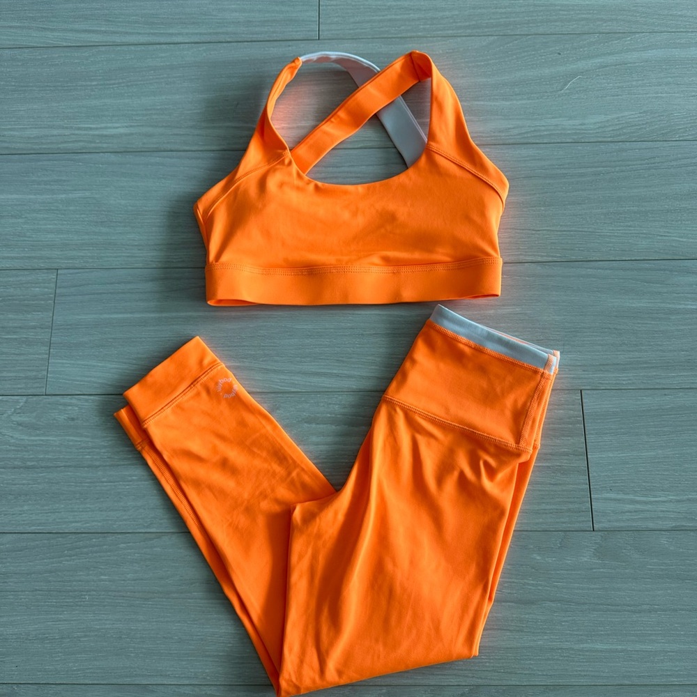 LILYBOD APPAREL SET